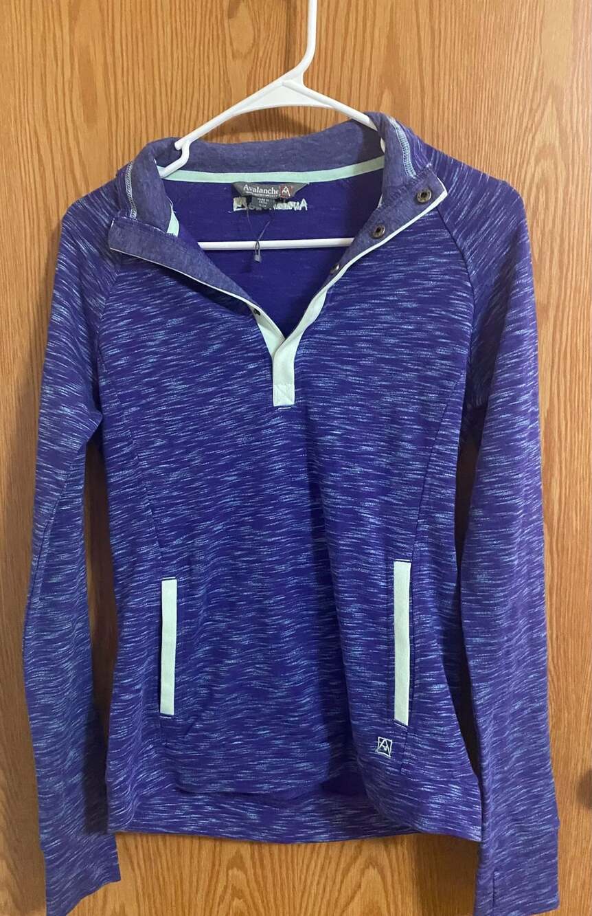 Avalanche Womens Loma Snap Neck Pullover Sweater Purple Small